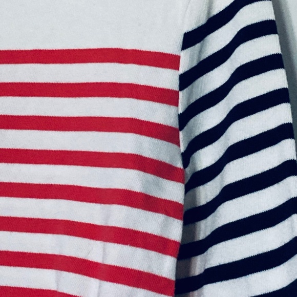 Old Navy Stripe Top Nautical vibes sz M - Picture 2 of 7